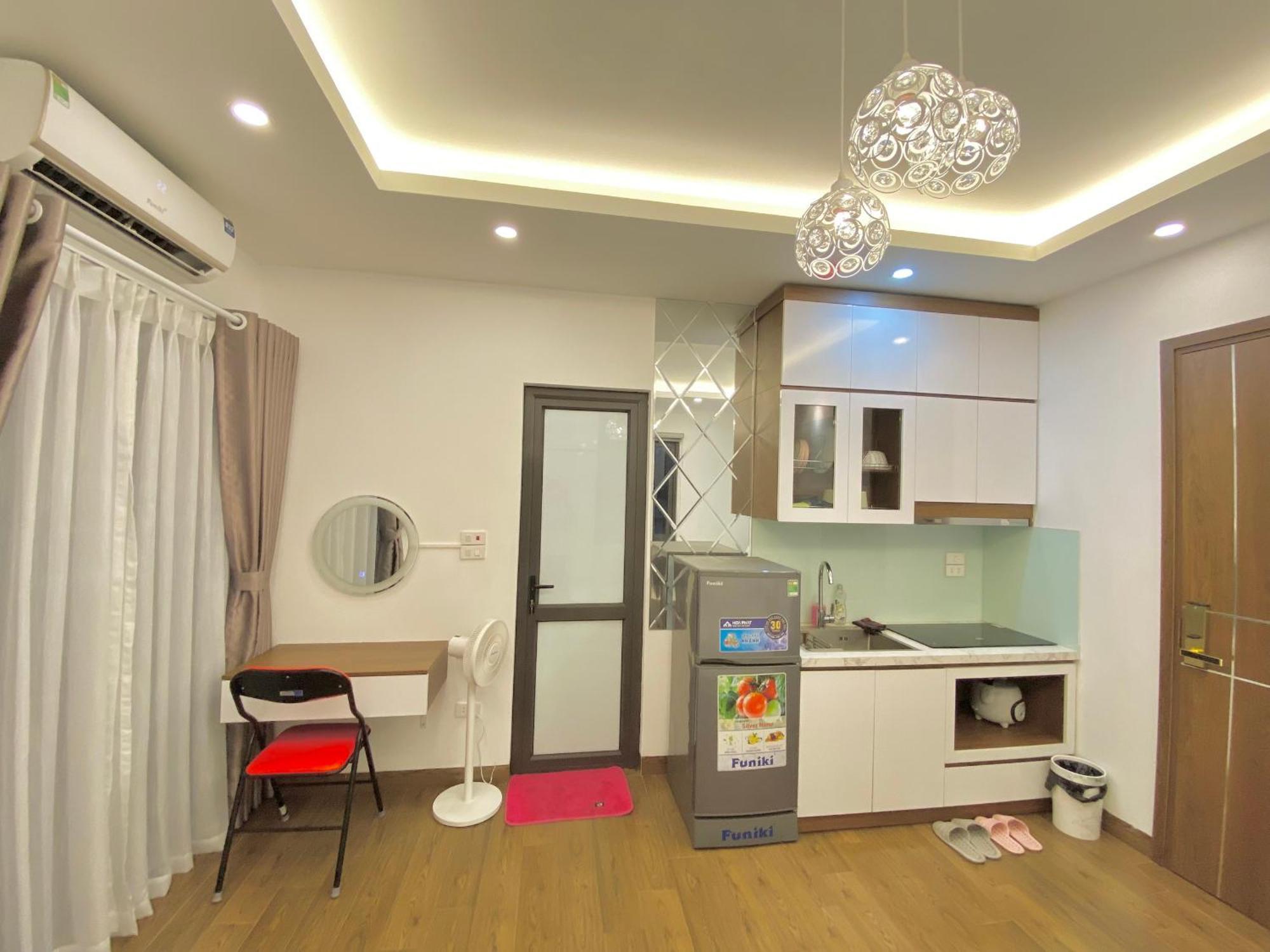 T98 Westlake Trich Sai - Tay Ho Center Lake View Studio Ханой Екстериор снимка